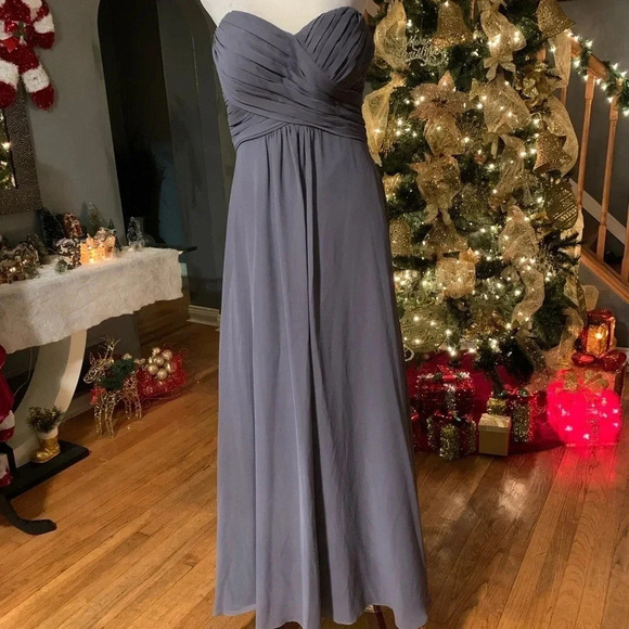D’ZAGE Bridesmai Dresses & Skirts - D’ZAGE Bridesmaid Dress
